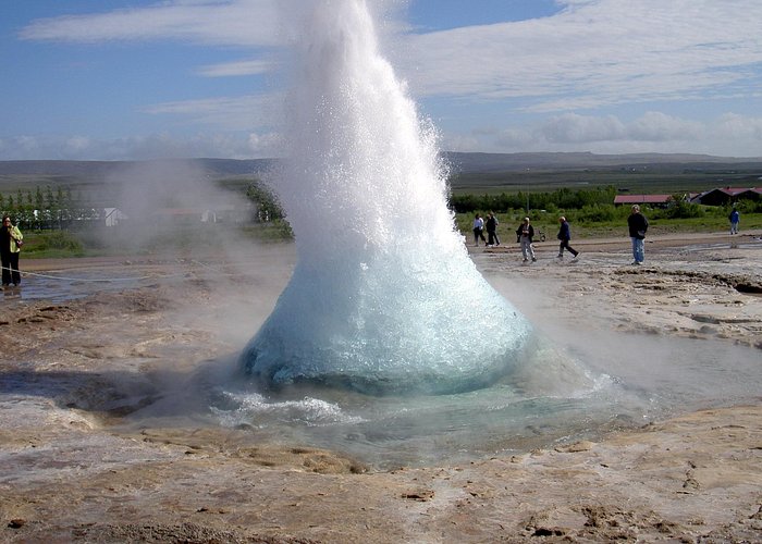 Private Golden Circle Tour by Luxury SUV from Reykjavik – Golden Circle, Iceland